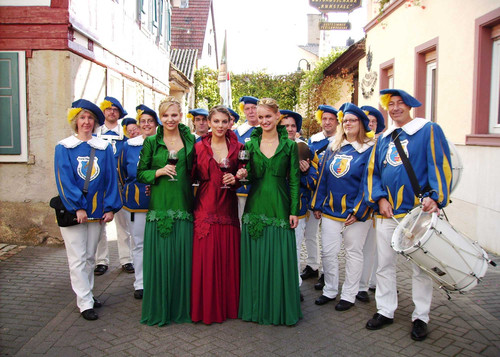 Der Spielmannszug auf dem Rotweinfest in Ingelheim 2014 (szd)